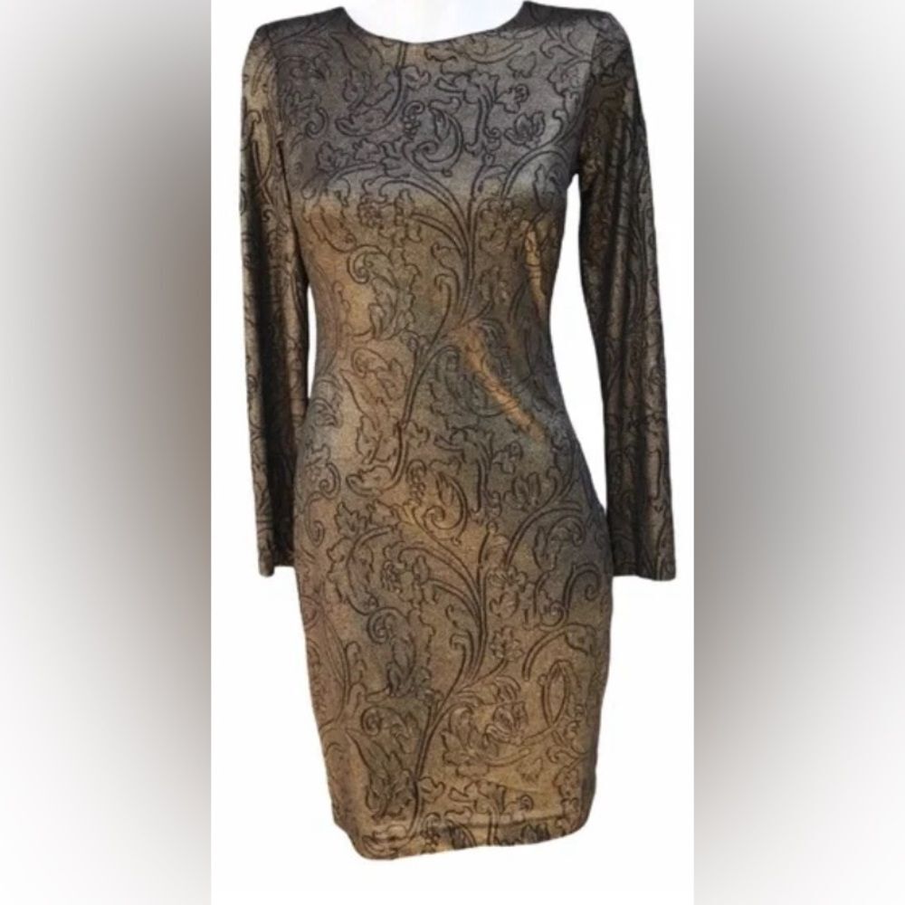 Belle Badgley Mischka Metallic Dress